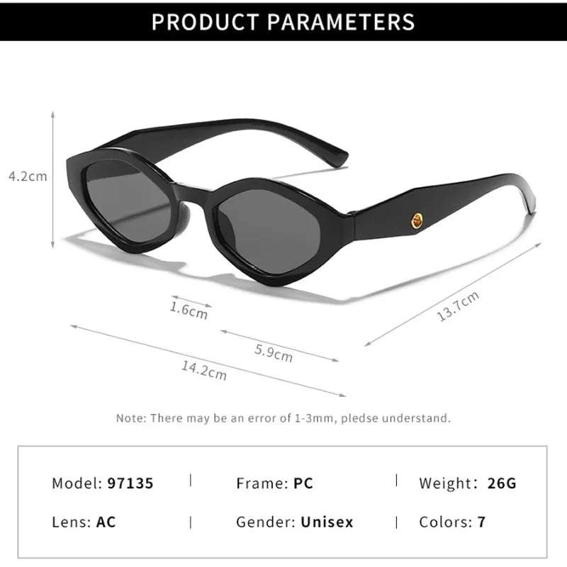 Bold cat-eye sunglasses featuring a thick black frame and high-gloss finish, measuring 14.2 cm wide with protective tinted lenses.