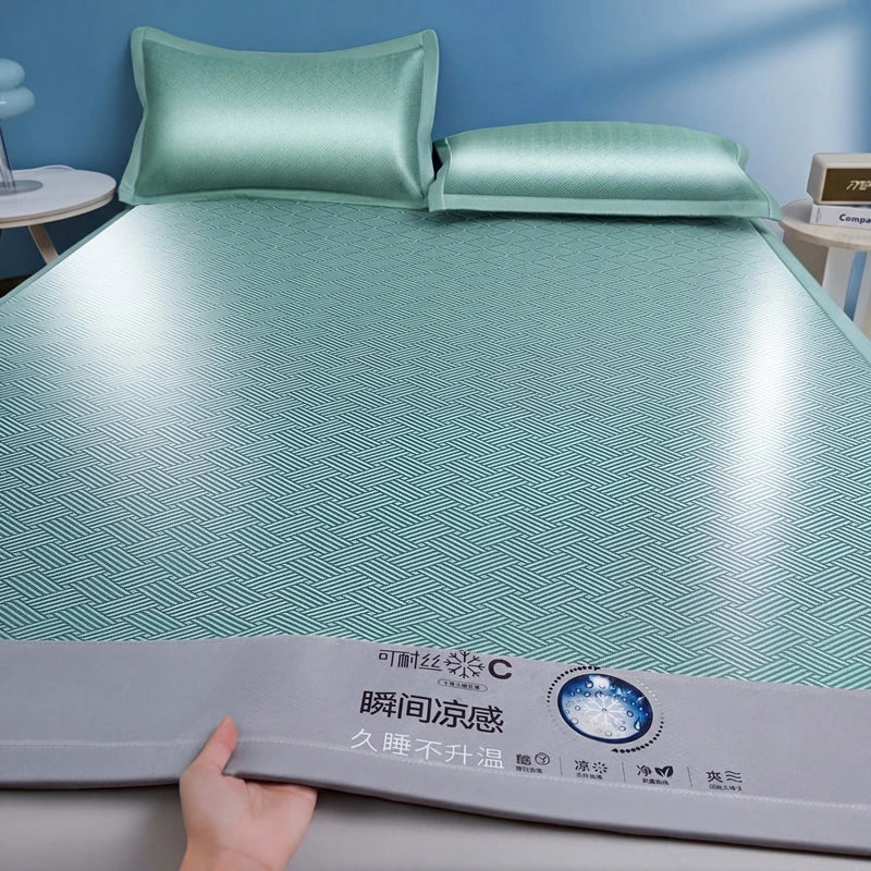 LOVORA™ Cooling Summer Mattress Pad – Breathable & Comfortable